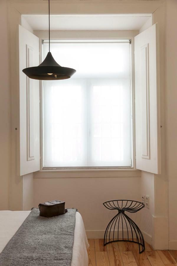 Brand New!!! Trendy Design Flat - Heart Of Chiado Lisboa